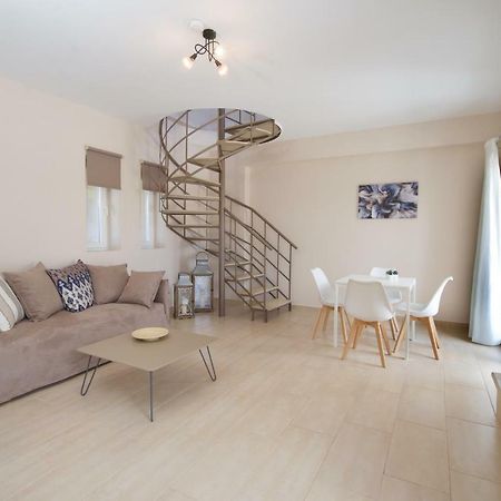 Rose Maisonette Razáta Extérieur photo